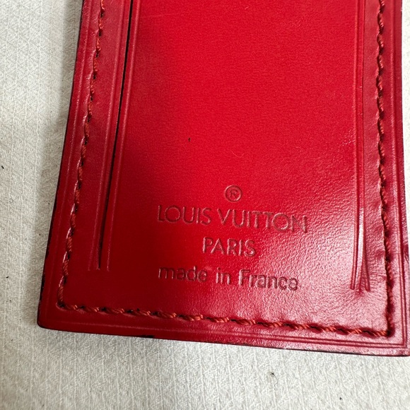 Louis Vuitton Name Tag - Picture 5 of 7